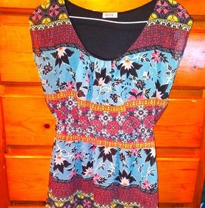 womans size:S blouse from Ardene